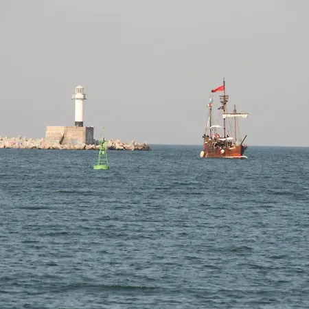 Near Kabakum Beach